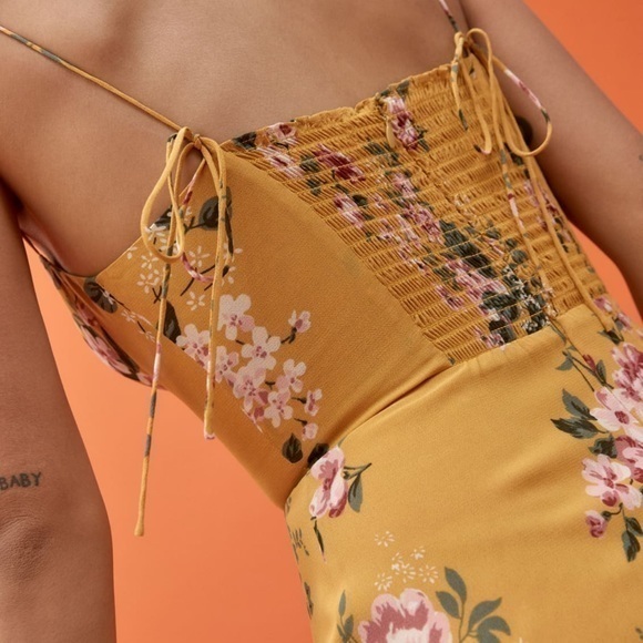 Reformation Juliette Dress in Anjelica *NEW* - Picture 3 of 7